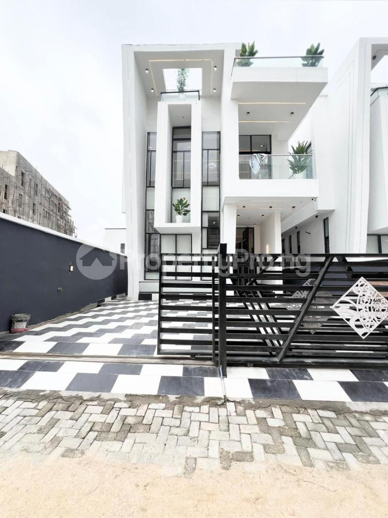 5 bedroom House for sale chevron Lekki Lagos