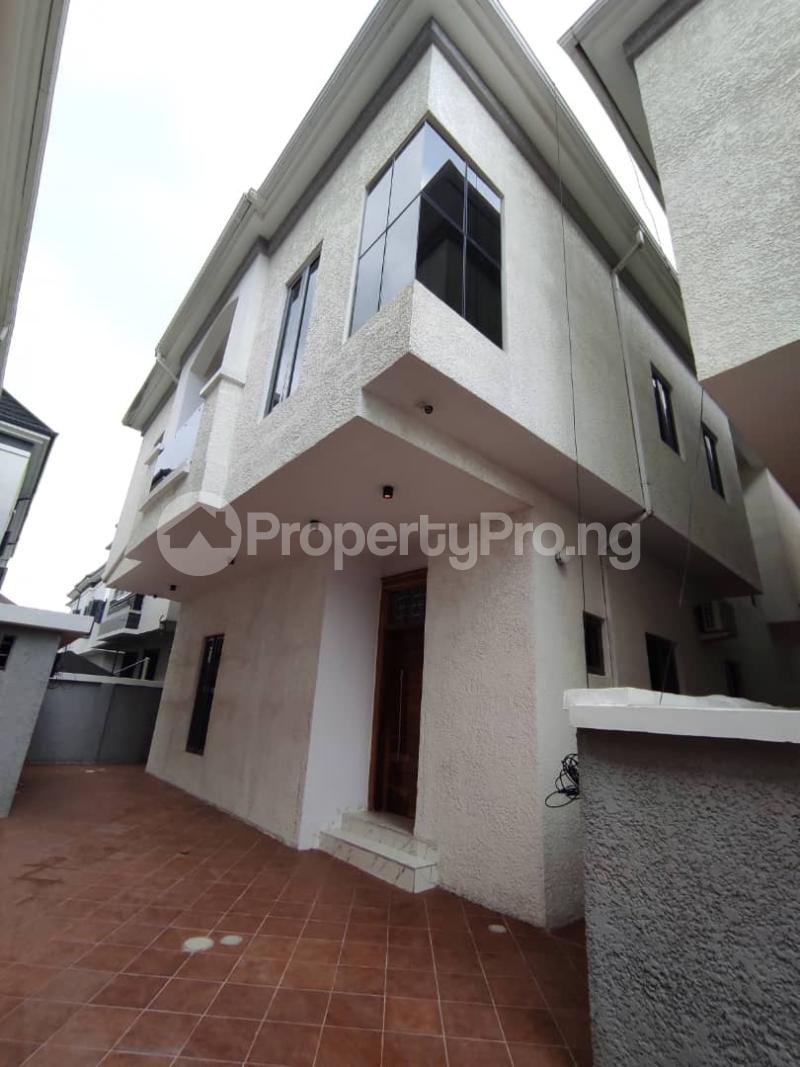 5 bedroom House for sale   chevron Lekki Lagos