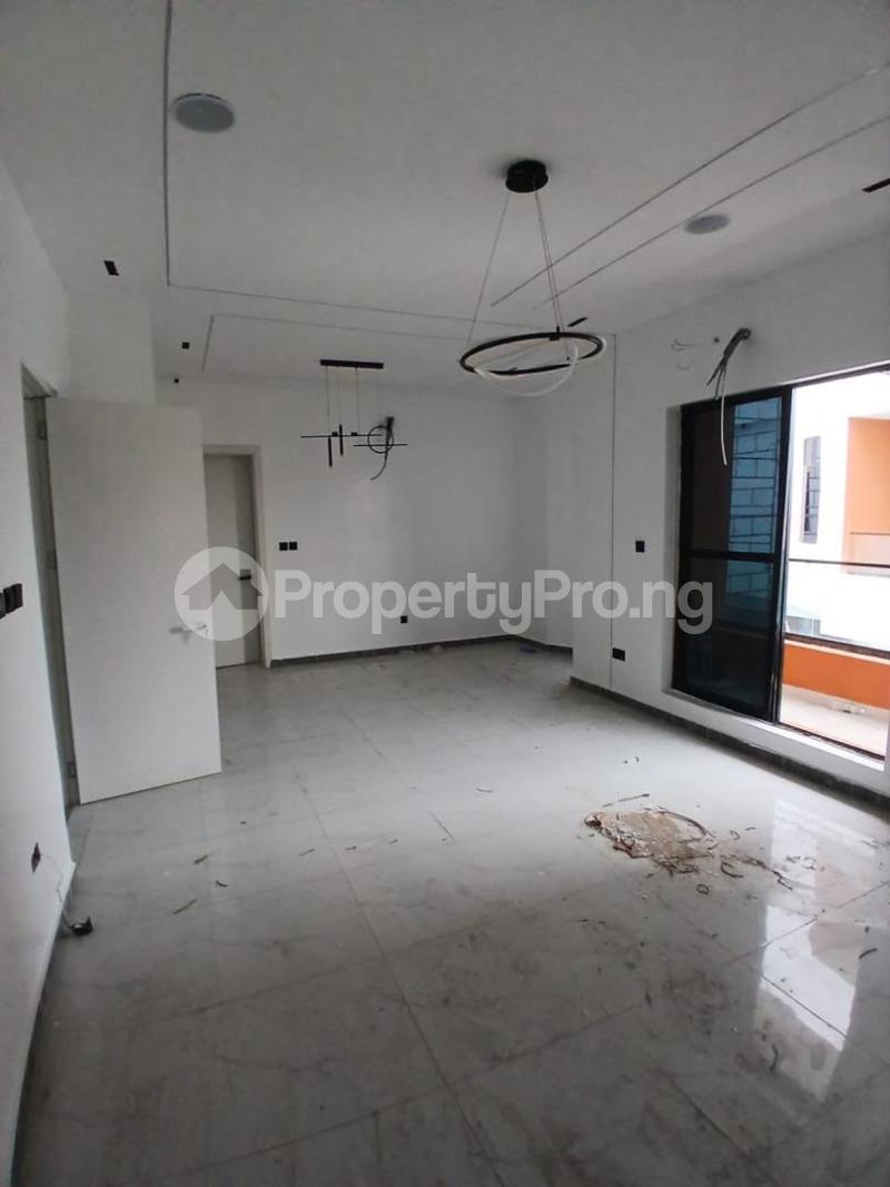 5 bedroom House for sale Lekki Lagos