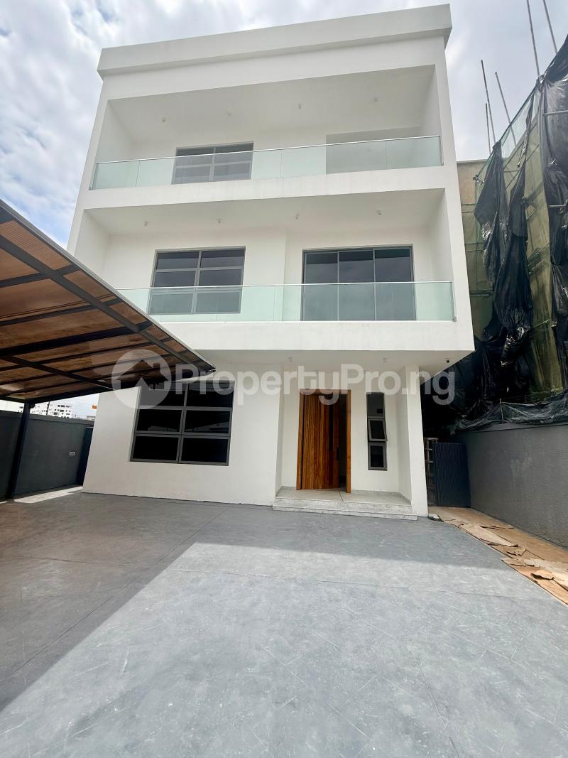 5 bedroom House for rent Off Banana Island Road Gerard road Ikoyi Lagos