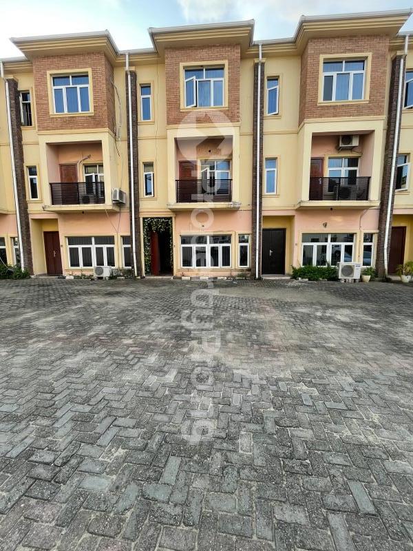 3 bedroom House for sale Osapa london Lekki Lagos
