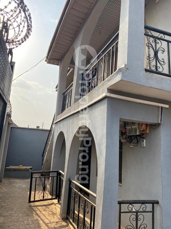 3 bedroom Flat / Apartment for rent Akobo Ibadan Oyo