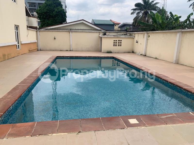 5 bedroom House for rent Adeniyi Jones Ikeja Lagos
