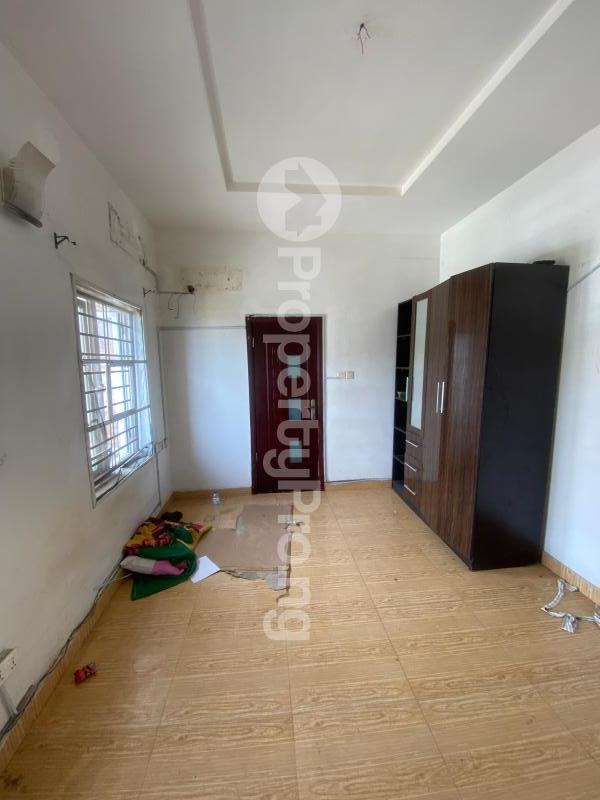 Flat / Apartment for rent chevron Lekki Lagos