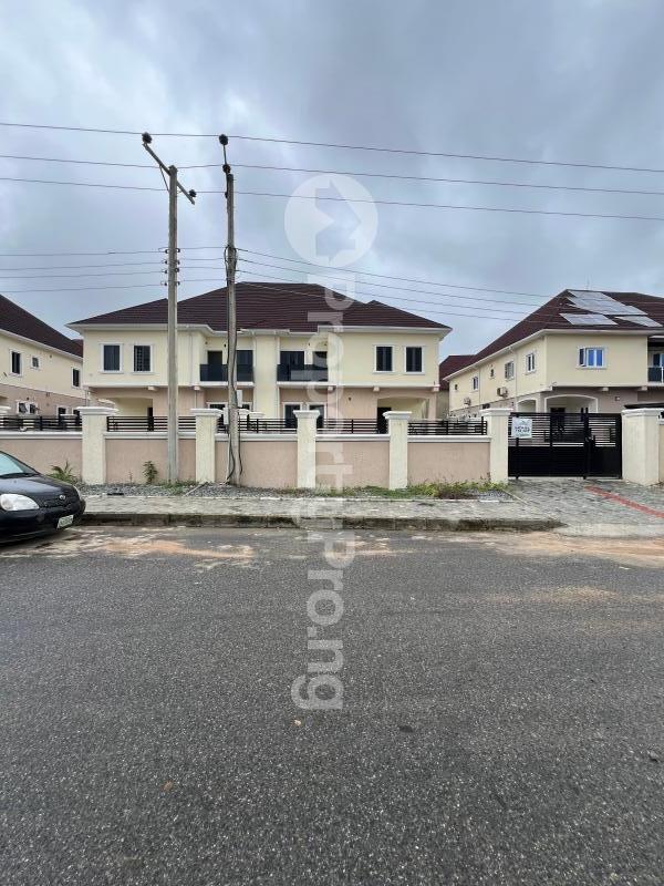 4 bedroom House for sale River Park Estate Airport Road, Lugbe Abuja