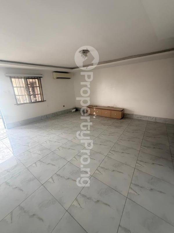 3 bedroom Flat / Apartment for sale Off Alexander Parkview Estate Ikoyi Lagos