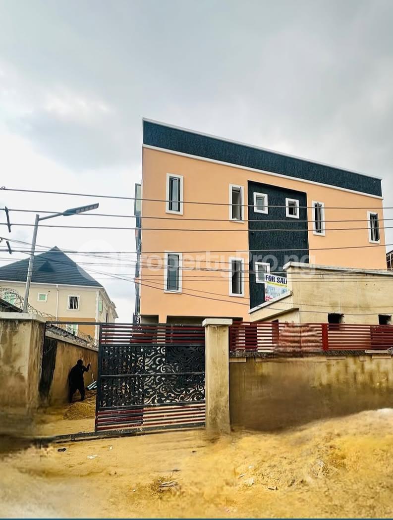 3 bedroom Flat / Apartment for sale Medina Gbagada Lagos