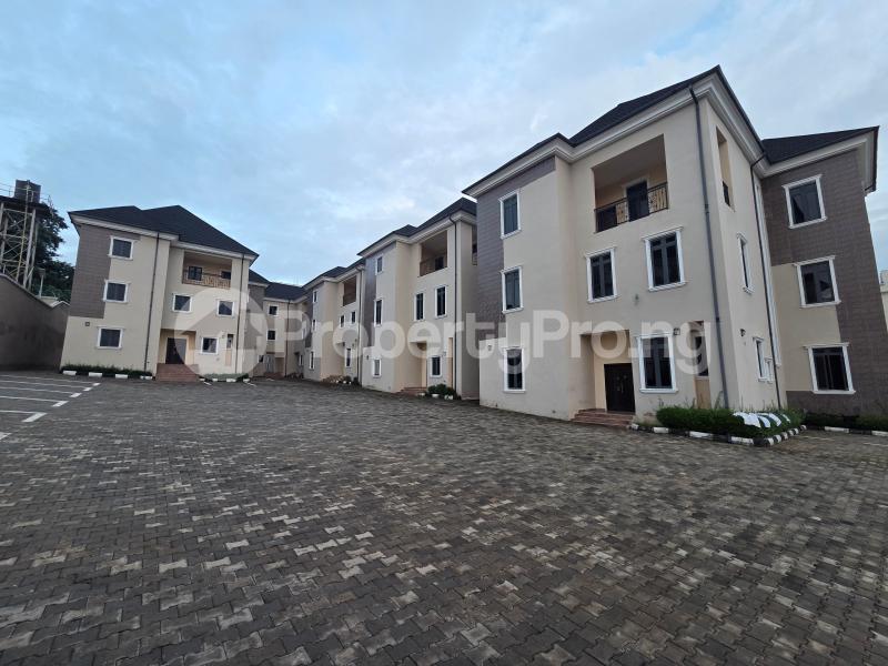 House for sale Close To Nnpc Guzape Abuja