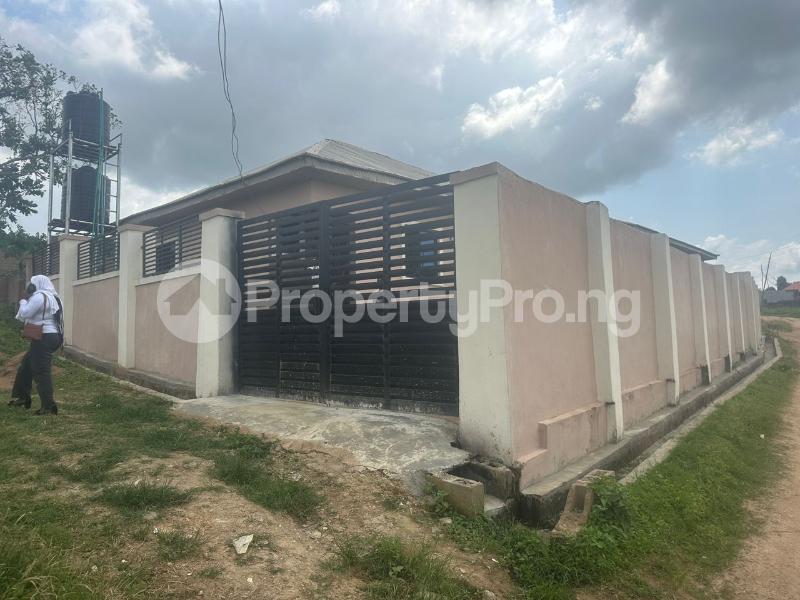 1 bedroom Flat / Apartment for sale Oloola Estate Asunle Odo Ona kekere Ibadan Oyo - 0