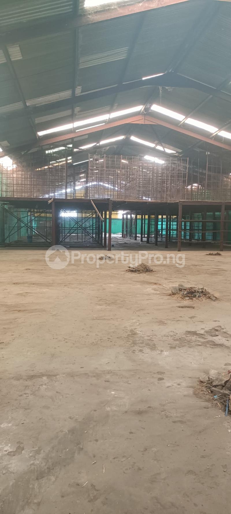 Commercial Property for rent Ijesha/cele, Apapa Oshodi Expressway Isolo Lagos