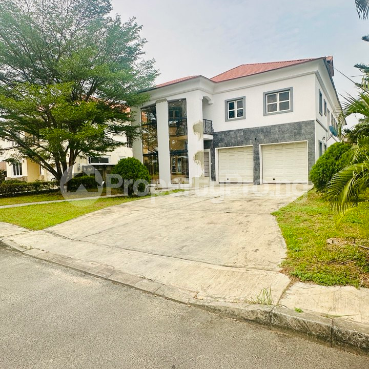 6 bedroom House for sale Nicon Town Lekki Lagos