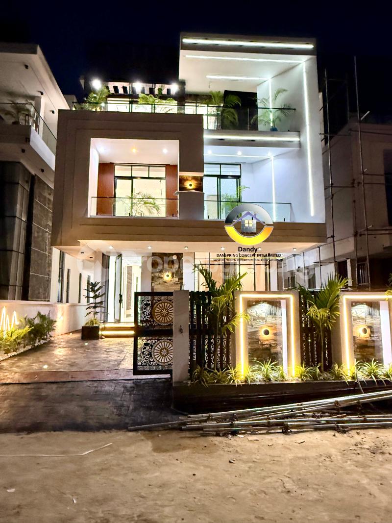 6 bedroom House for sale chevron Lekki Lagos