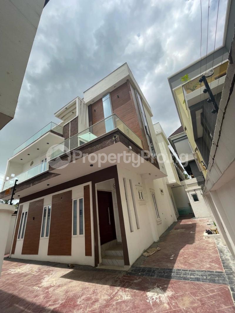 6 bedroom House for sale Magodo GRA Phase 2 Kosofe/Ikosi Lagos