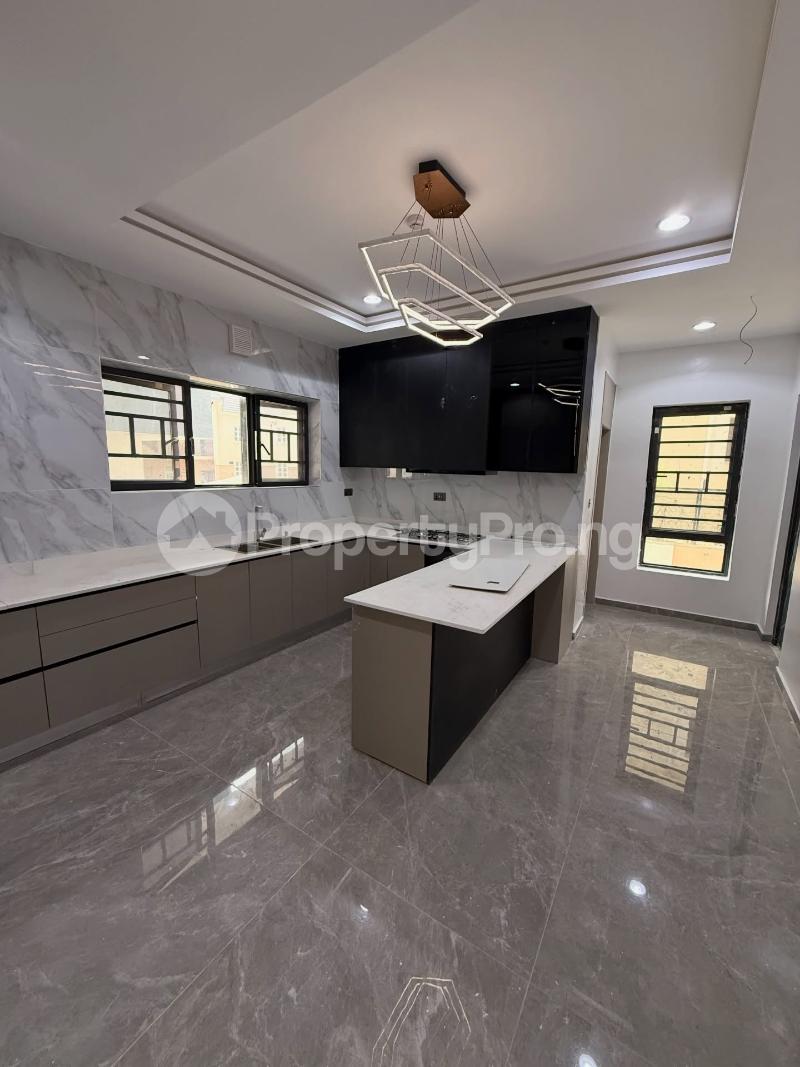6 bedroom House for sale Katampe Extension Katampe Abuja