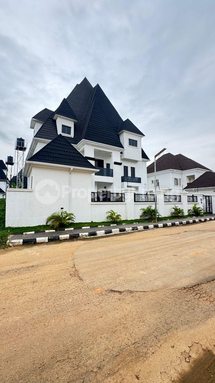 6 bedroom House for sale Karsana Abuja