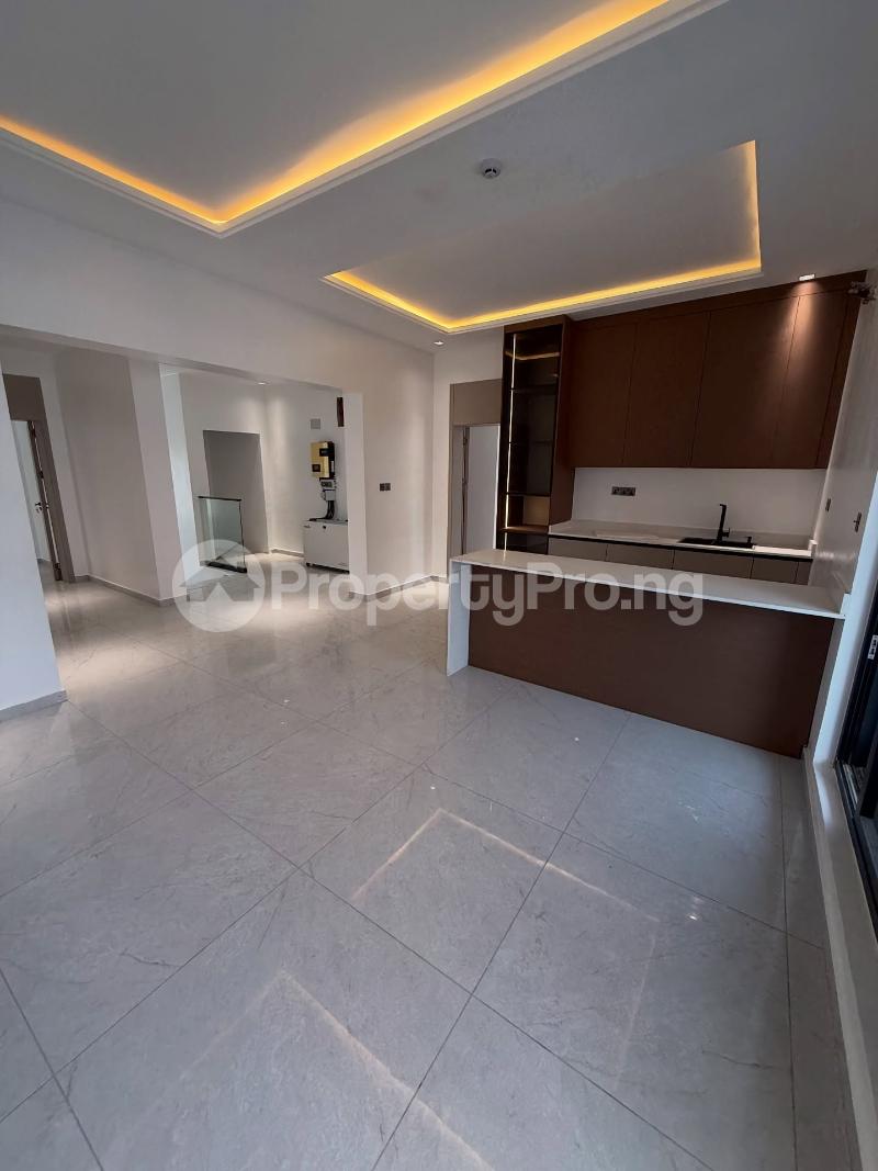 6 bedroom House for sale Katampe Extension Katampe Abuja