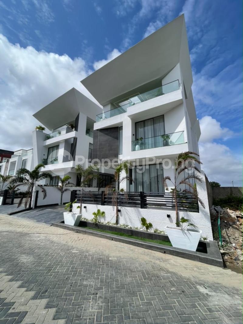 5 bedroom House for sale Osapa london Lekki Lagos