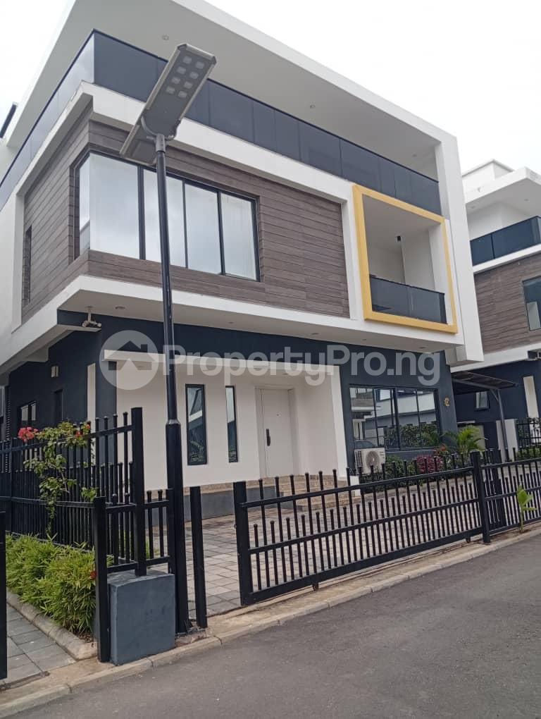 6 bedroom House for sale Aliyu Modibbo Guzape Abuja