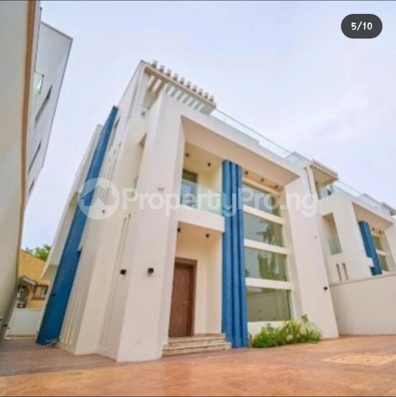 6 bedroom House for sale Victoria Island Lagos