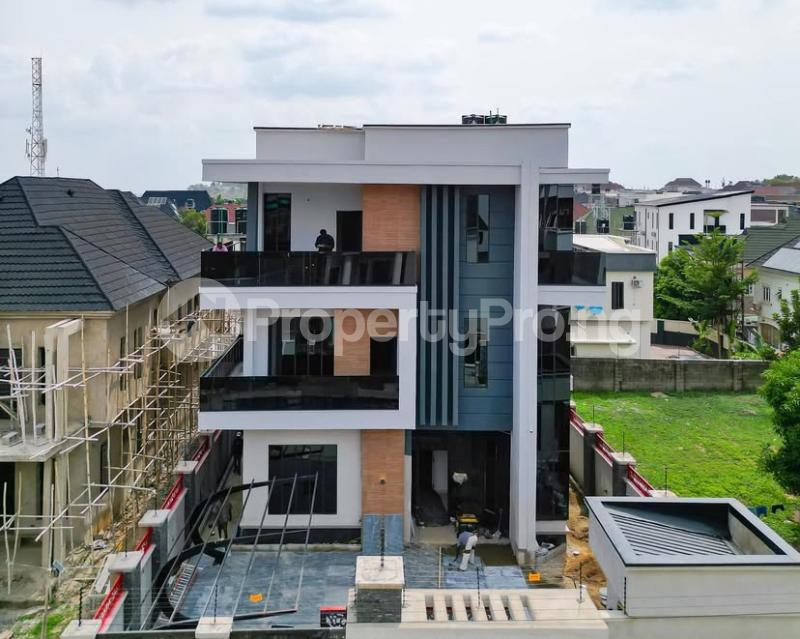 6 bedroom House for sale Apo Resettlement Apo Abuja
