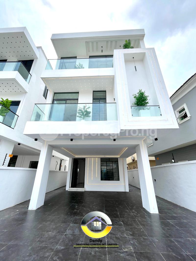 6 bedroom House for sale chevron Lekki Lagos