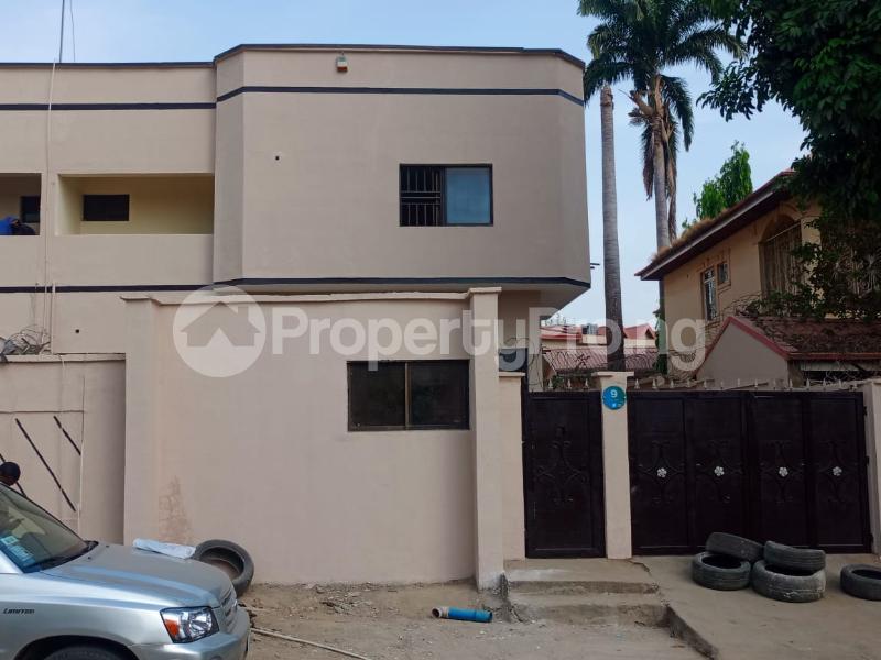 6 bedroom House for rent Near Amigo Wuse 2 Abuja