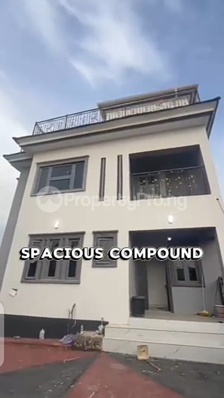 6 bedroom House for sale Ago palace Okota Lagos - 0