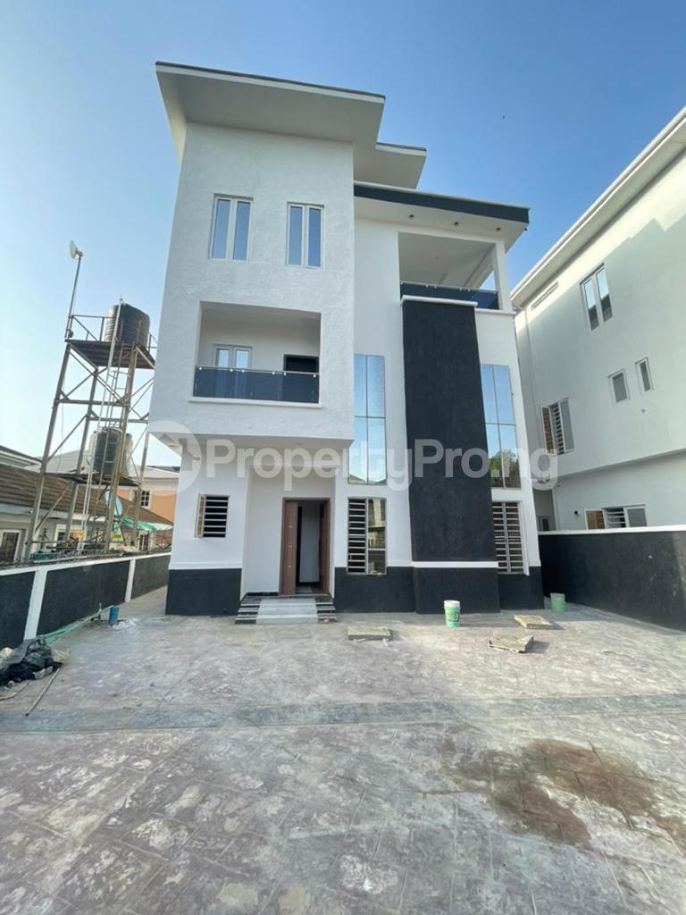 6 bedroom House for sale Lekki Lagos