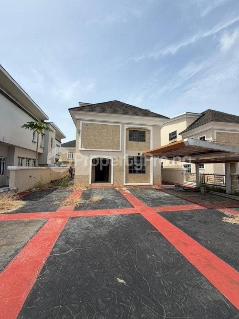 5 bedroom House for sale Carlton Gate Estate Chevron Drive Lekki Lagos