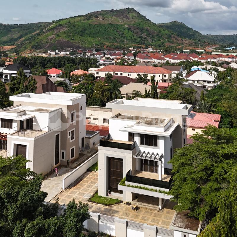6 bedroom House for sale Maitama Abuja
