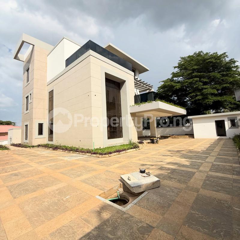 6 bedroom House for sale Maitama Abuja