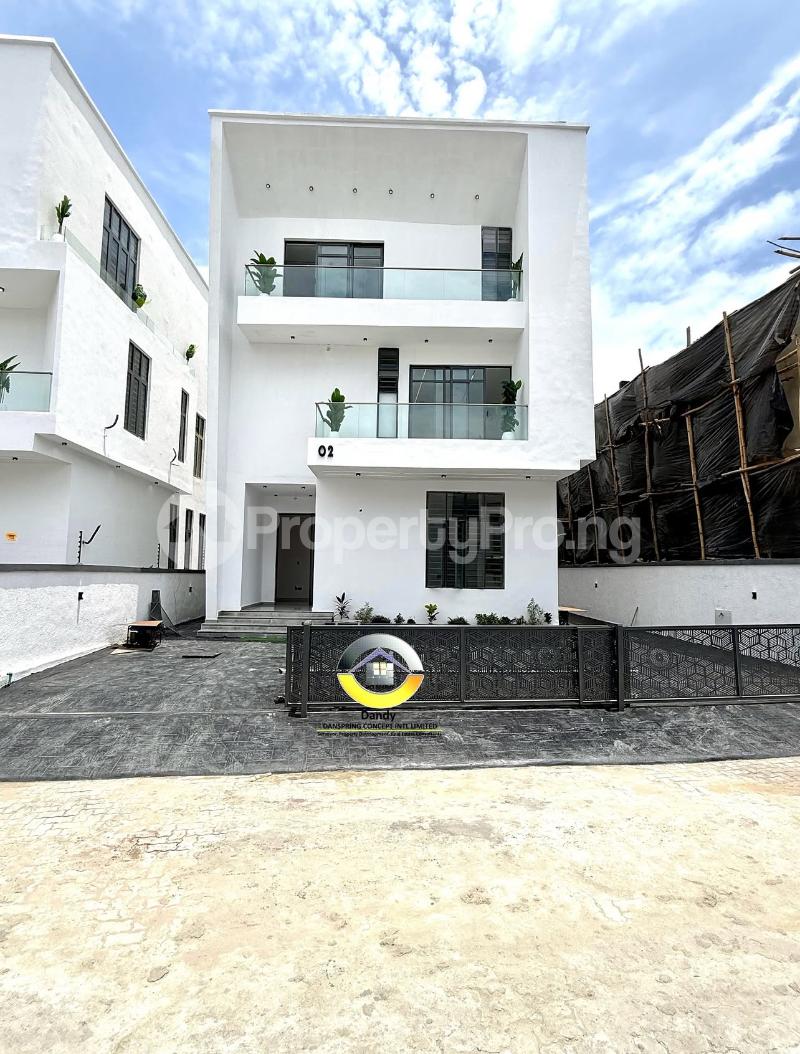6 bedroom House for sale chevron Lekki Lagos