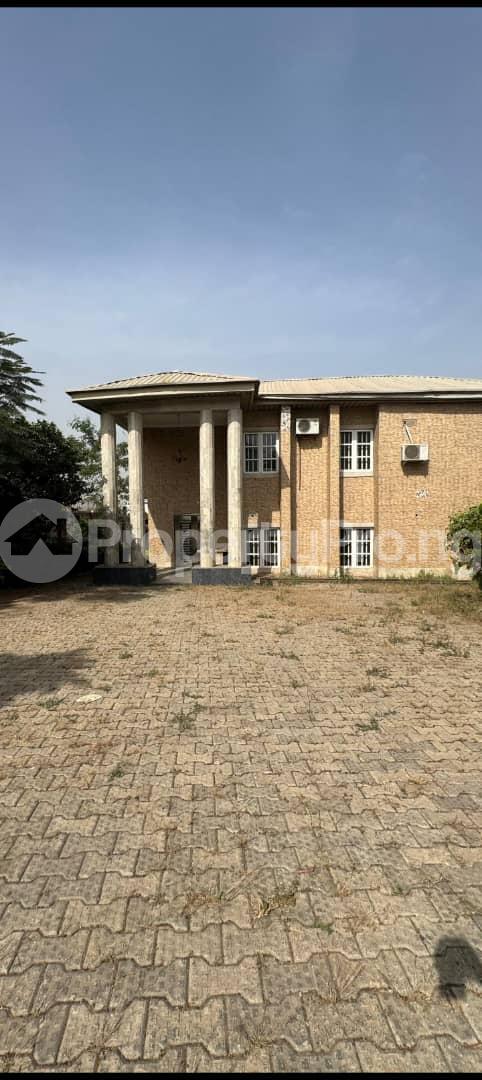 6 bedroom House for rent Maitama Maitama Abuja
