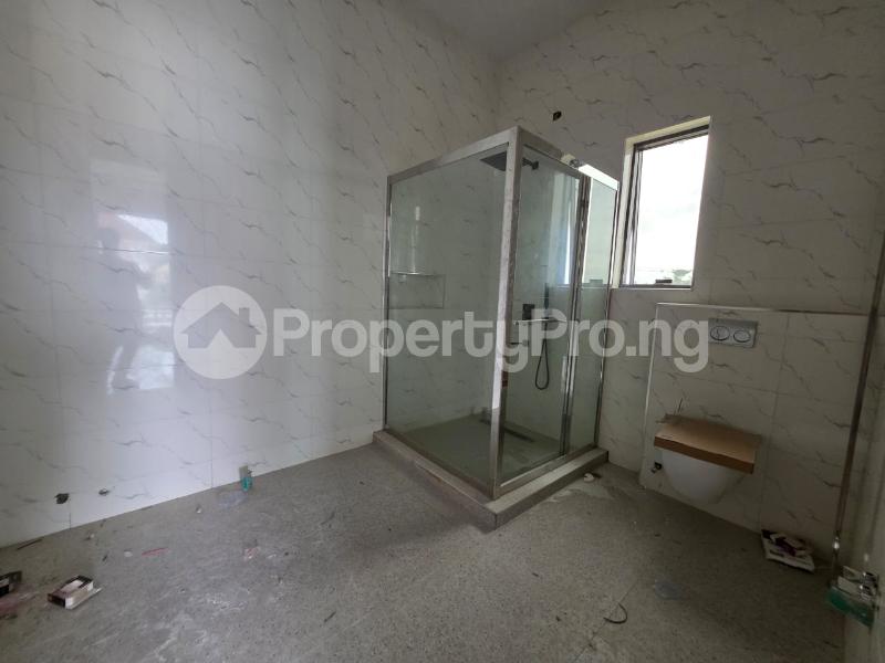 6 bedroom House for sale Chevron Lekki Lagos