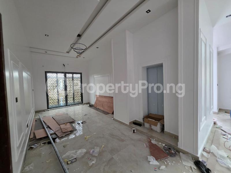 6 bedroom House for sale Chevron Lekki Lagos