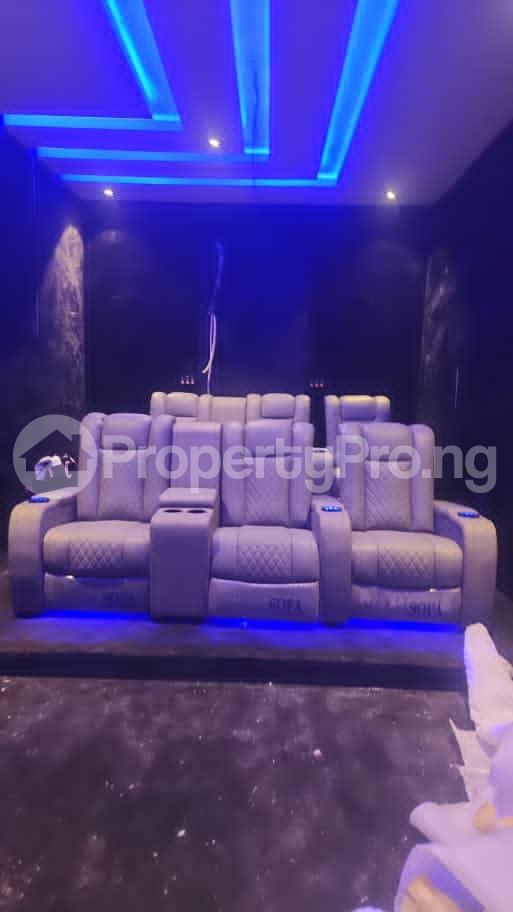 6 bedroom House for sale Chevron Lekki Lagos