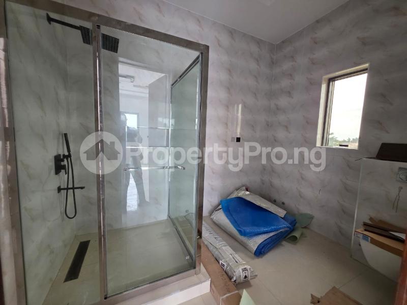 6 bedroom House for sale Chevron Lekki Lagos