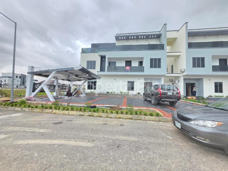 6 bedroom House for sale VGC Lekki Lagos