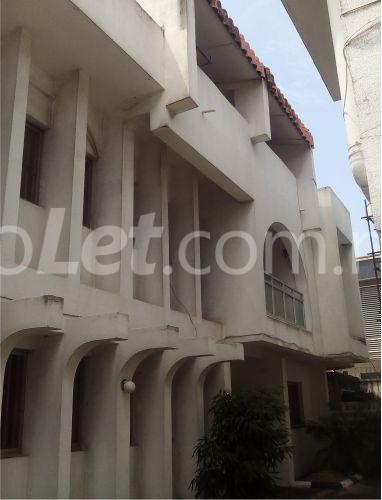 6 bedroom House for rent Ajose Adeogun, Victoria island Victoria Island Lagos