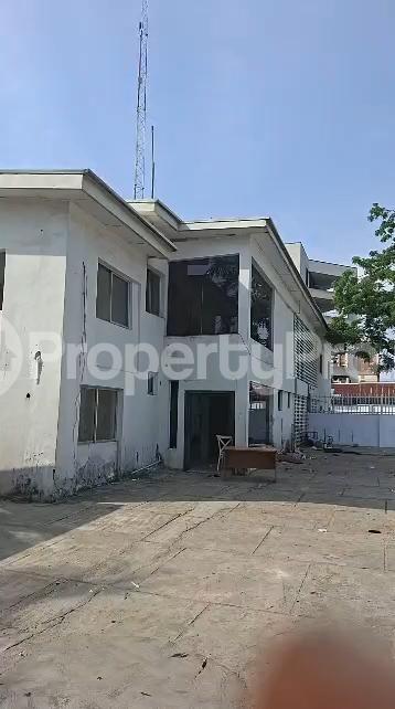 6 bedroom House for rent 2nd Avenue Extension Ikoyi Lagos