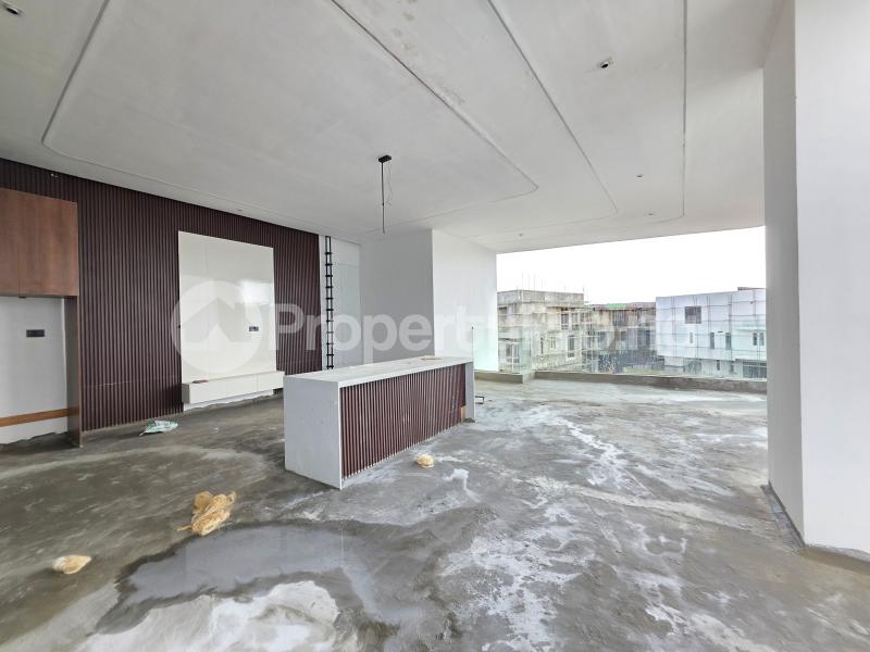 6 bedroom House for sale Lekki Lagos