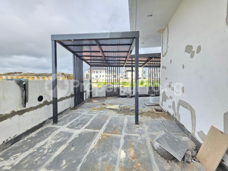 6 bedroom House for sale Lekki Lagos