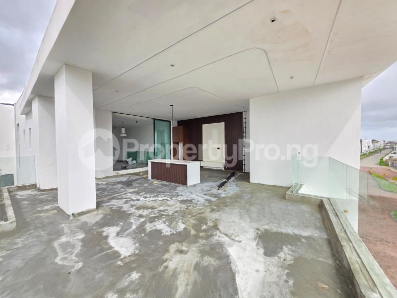6 bedroom House for sale Lekki Lagos