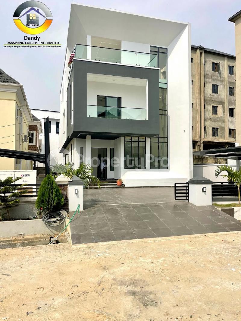 6 bedroom House for sale Ikota Lekki Lagos
