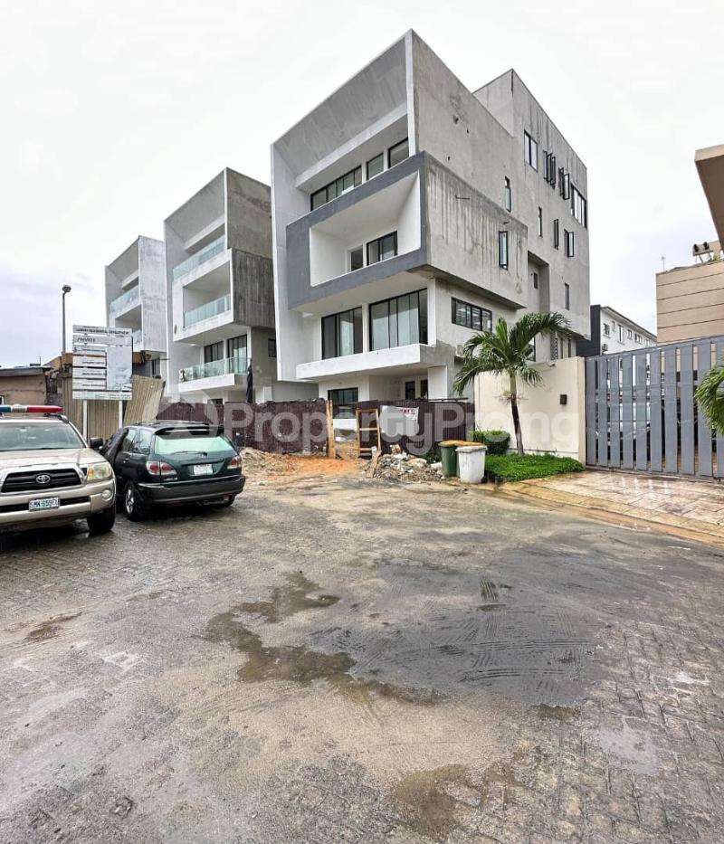 6 bedroom House for sale Banana Island Ikoyi Lagos