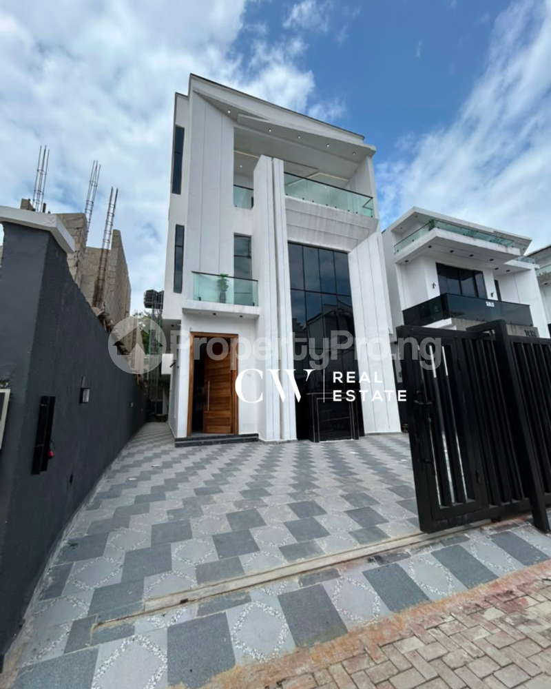6 bedroom House for sale Chevron Lekki Lagos