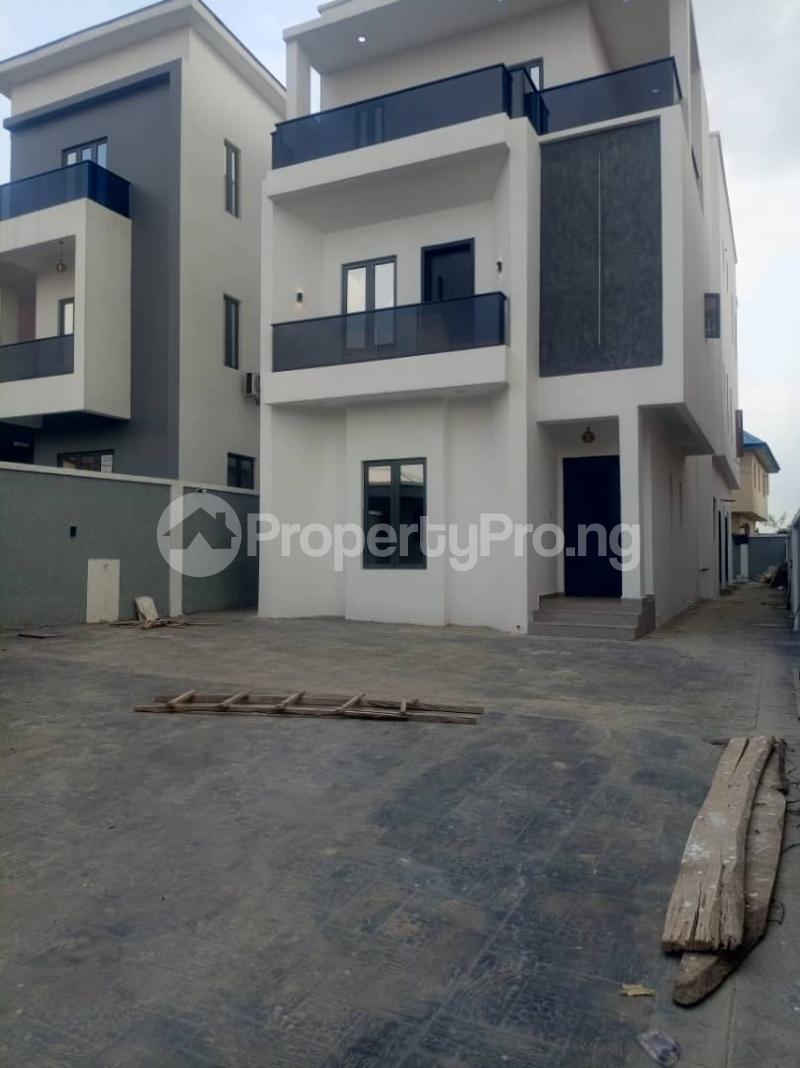 6 bedroom House for sale Magodo Ojodu Lagos