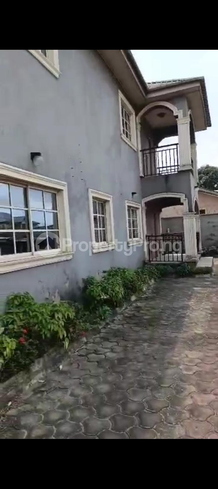 6 bedroom House for sale Isheri Egbe/Idimu Lagos
