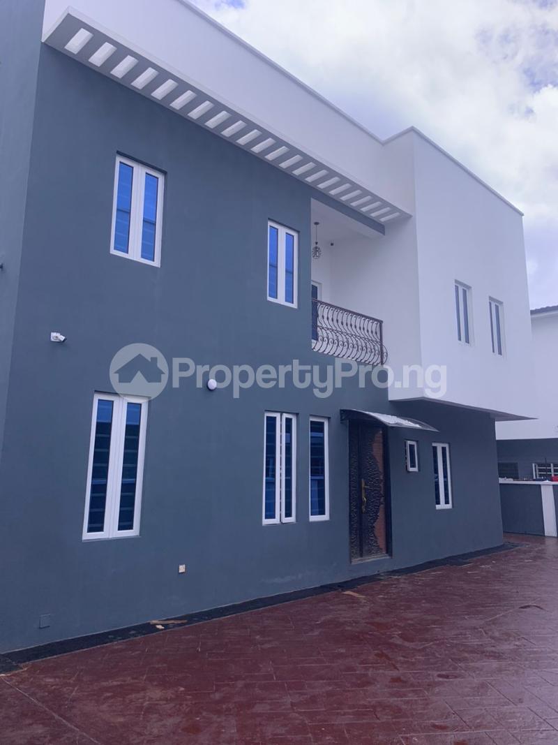6 bedroom Flat / Apartment for sale Omole Phase 2 Ojodu Lagos