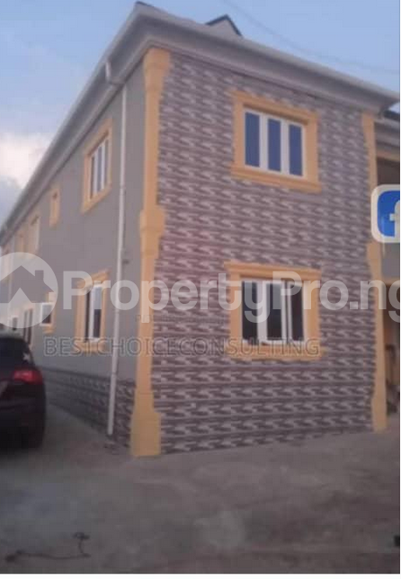 6 bedroom House for sale Akala Express Ibadan Oyo